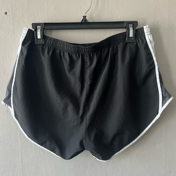Nike Drifit Black Running Shorts Size Medium - Picture 4 of 4